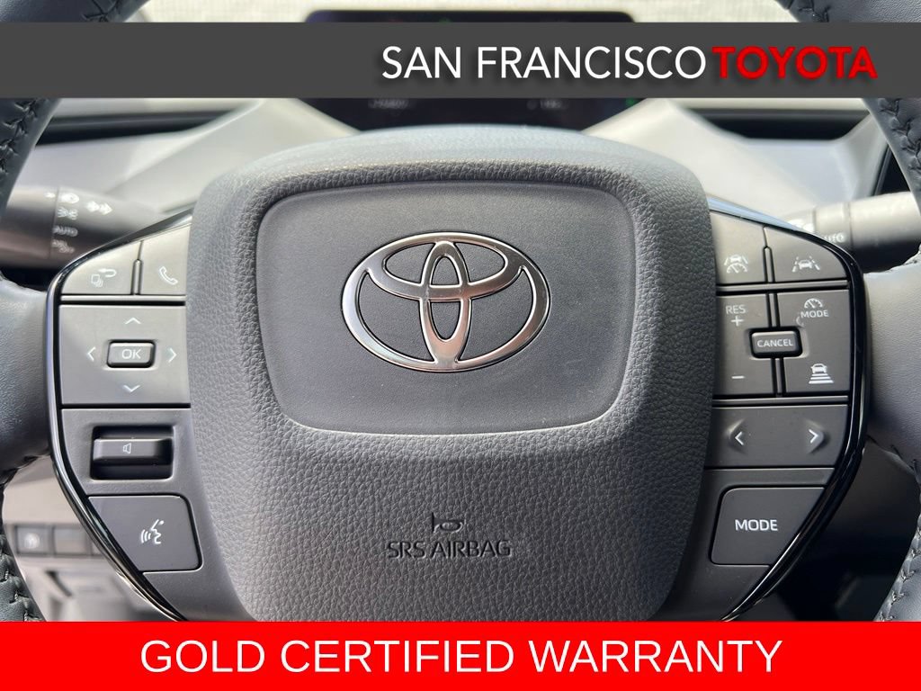Certified 2024 Toyota Prius XLE FWD image 32