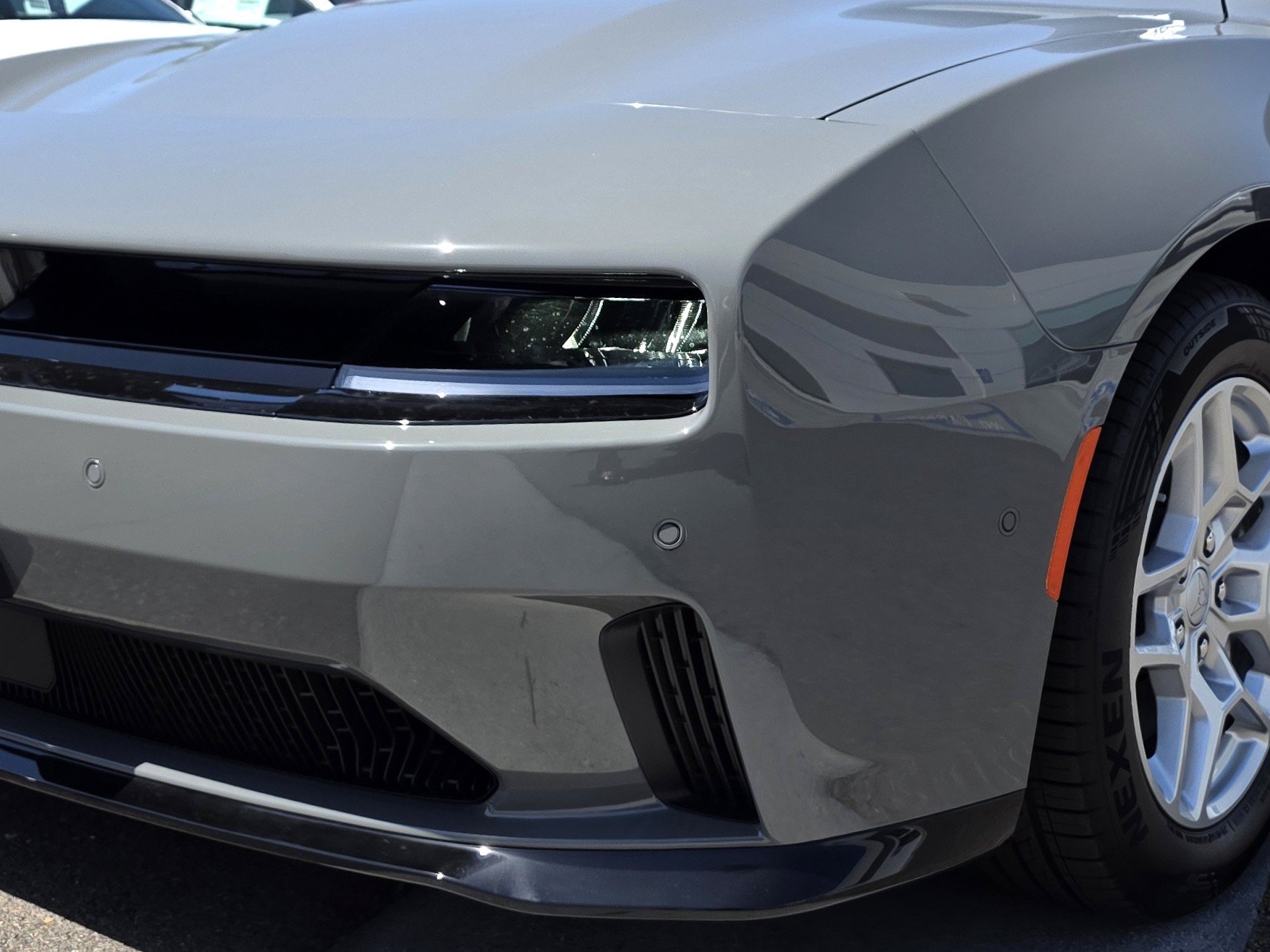 New 2025 Dodge Charger Daytona R/T w/ Sun & Sound Package AWD/4WD image 8