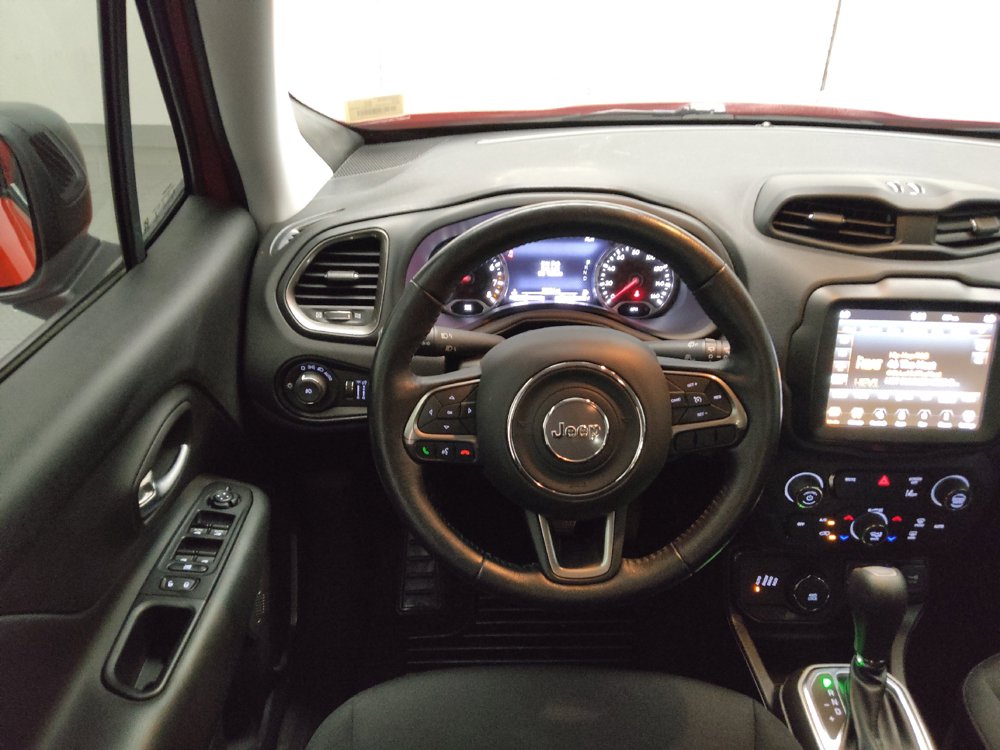 Used 2022 Jeep Renegade Latitude w/ Convenience Group AWD/4WD image 22