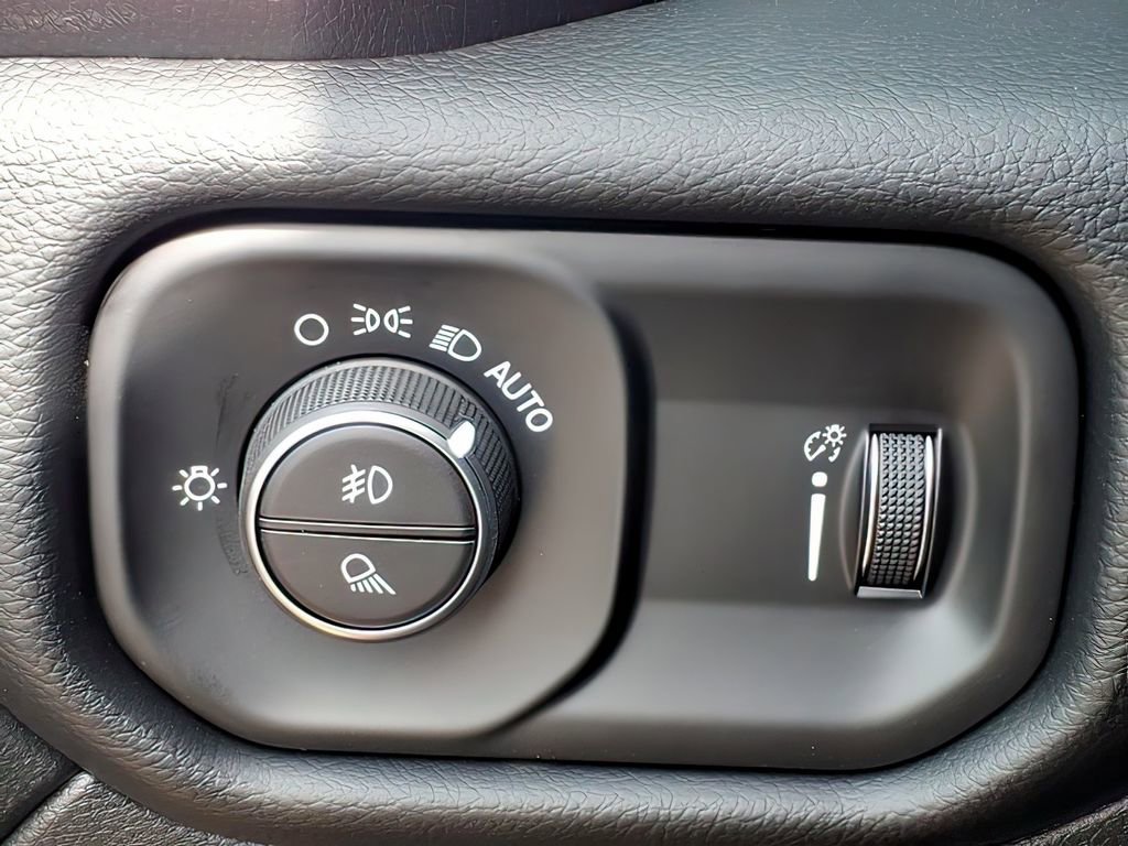 New 2026 RAM 2500 Lone Star AWD/4WD image 15