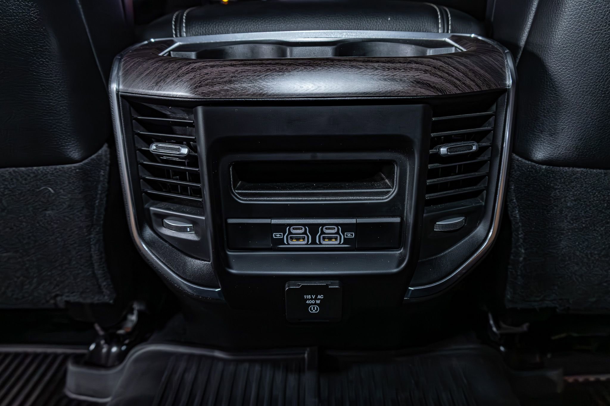 Used 2025 RAM 3500 Laramie w/ Night Edition AWD/4WD image 21