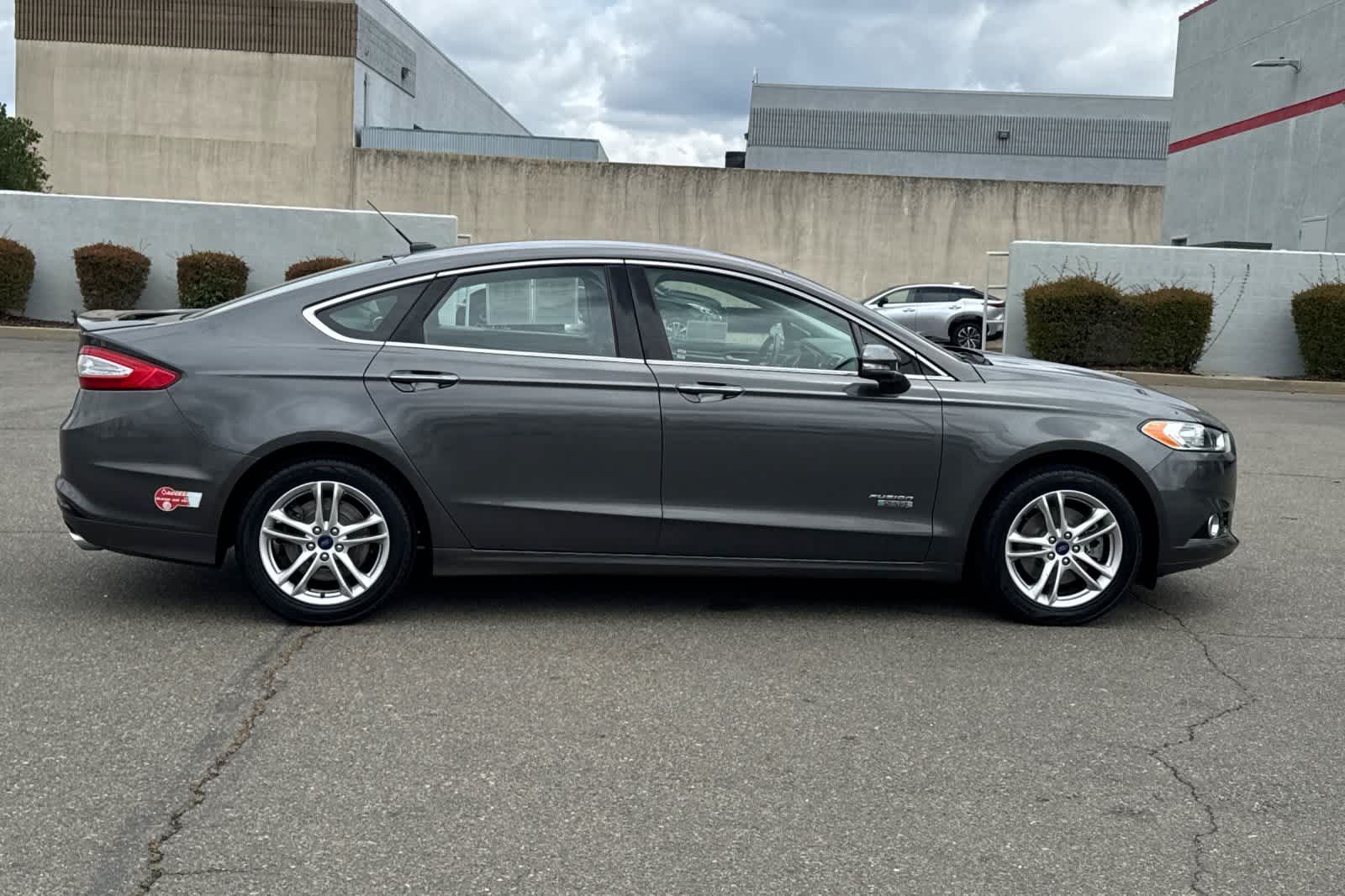Used 2016 Ford Fusion Energi Titanium w/ Driver Assist Package FWD image 6