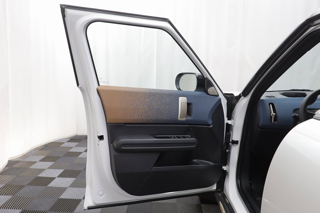 Certified 2025 MINI Cooper Countryman S image 4