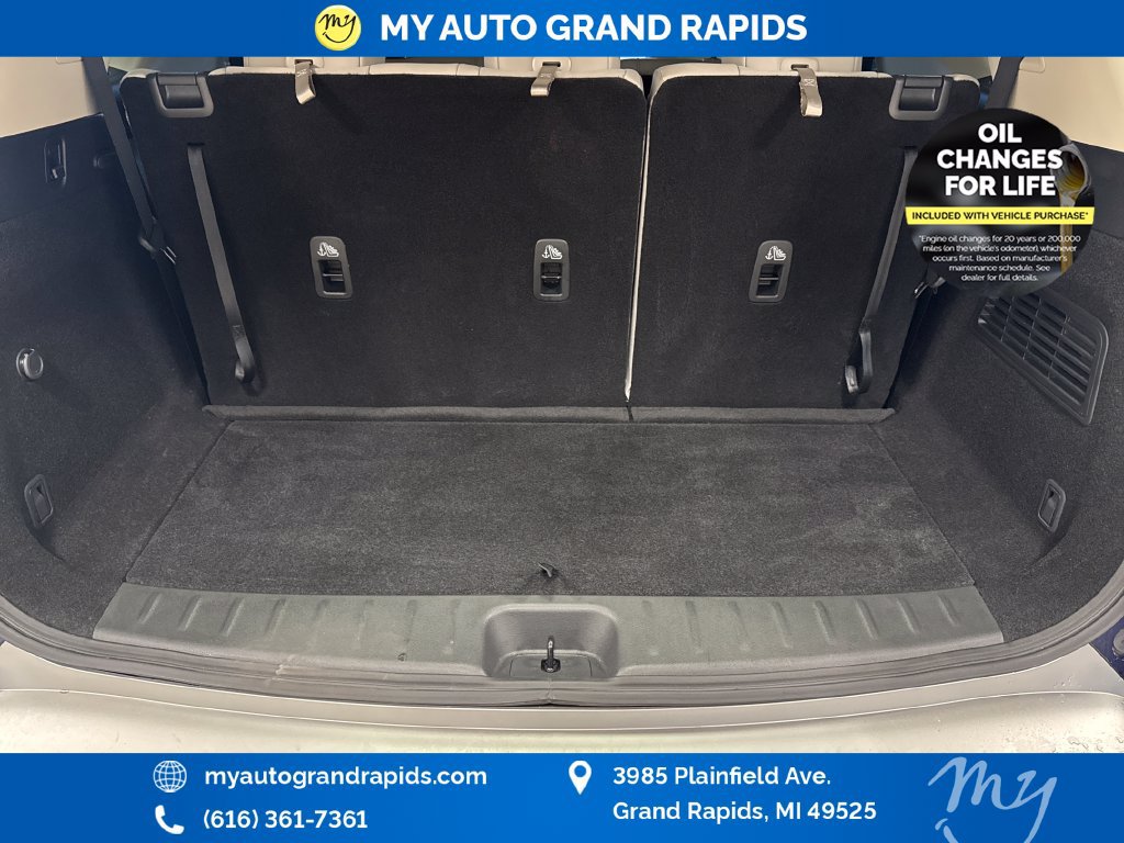 Used 2025 Nissan Pathfinder SL AWD/4WD image 25