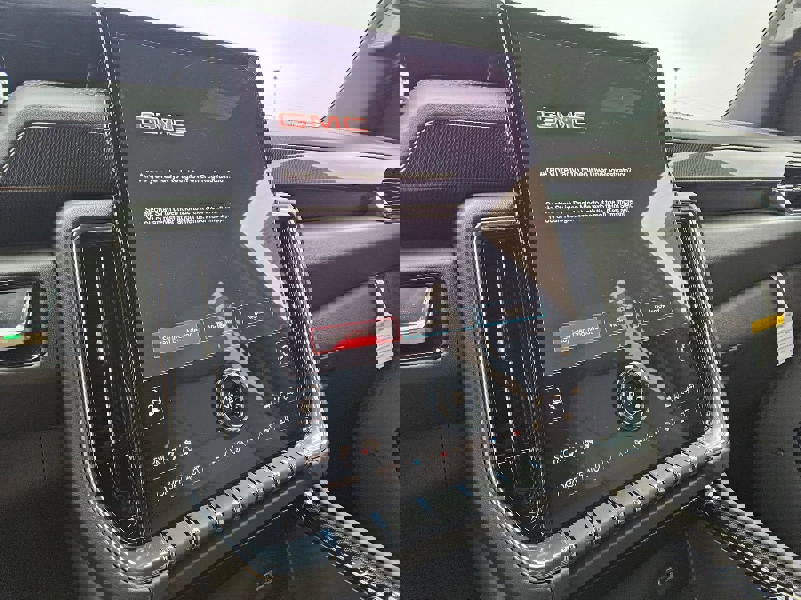 New 2026 GMC Yukon XL Elevation image 15