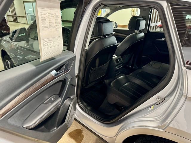 Used 2023 Audi Q5 2.0T Premium Plus w/ Premium Plus Package image 7