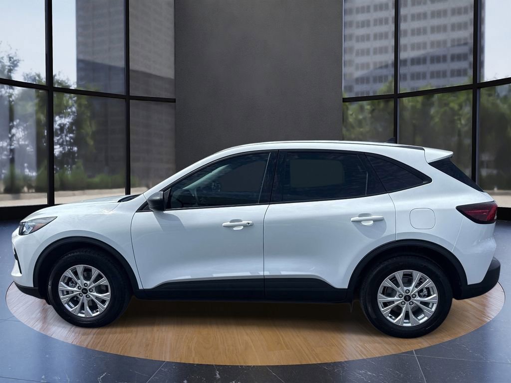 Certified 2025 Ford Escape Active FWD image 5