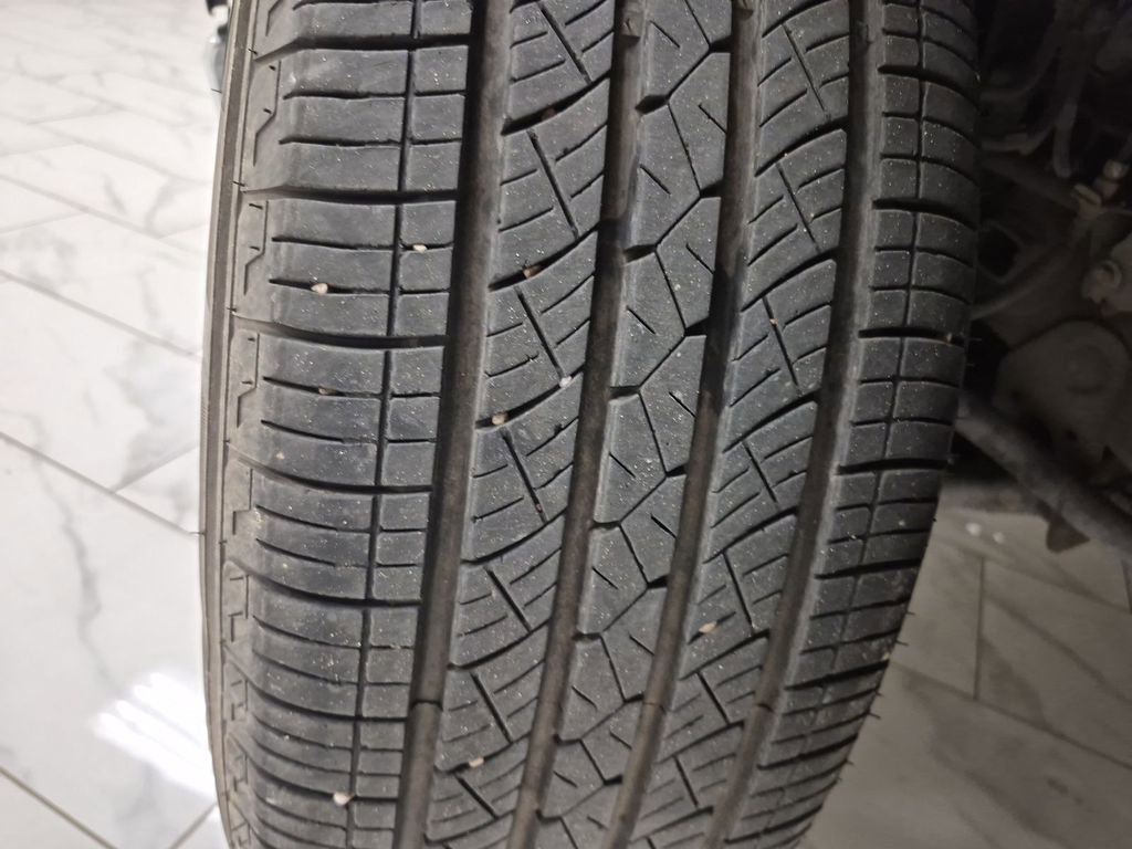 Used 2019 Chevrolet Silverado 1500 LT w/ Texas Edition image 37