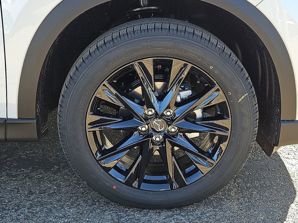 New 2025 MAZDA CX-5 Carbon Edition image 9