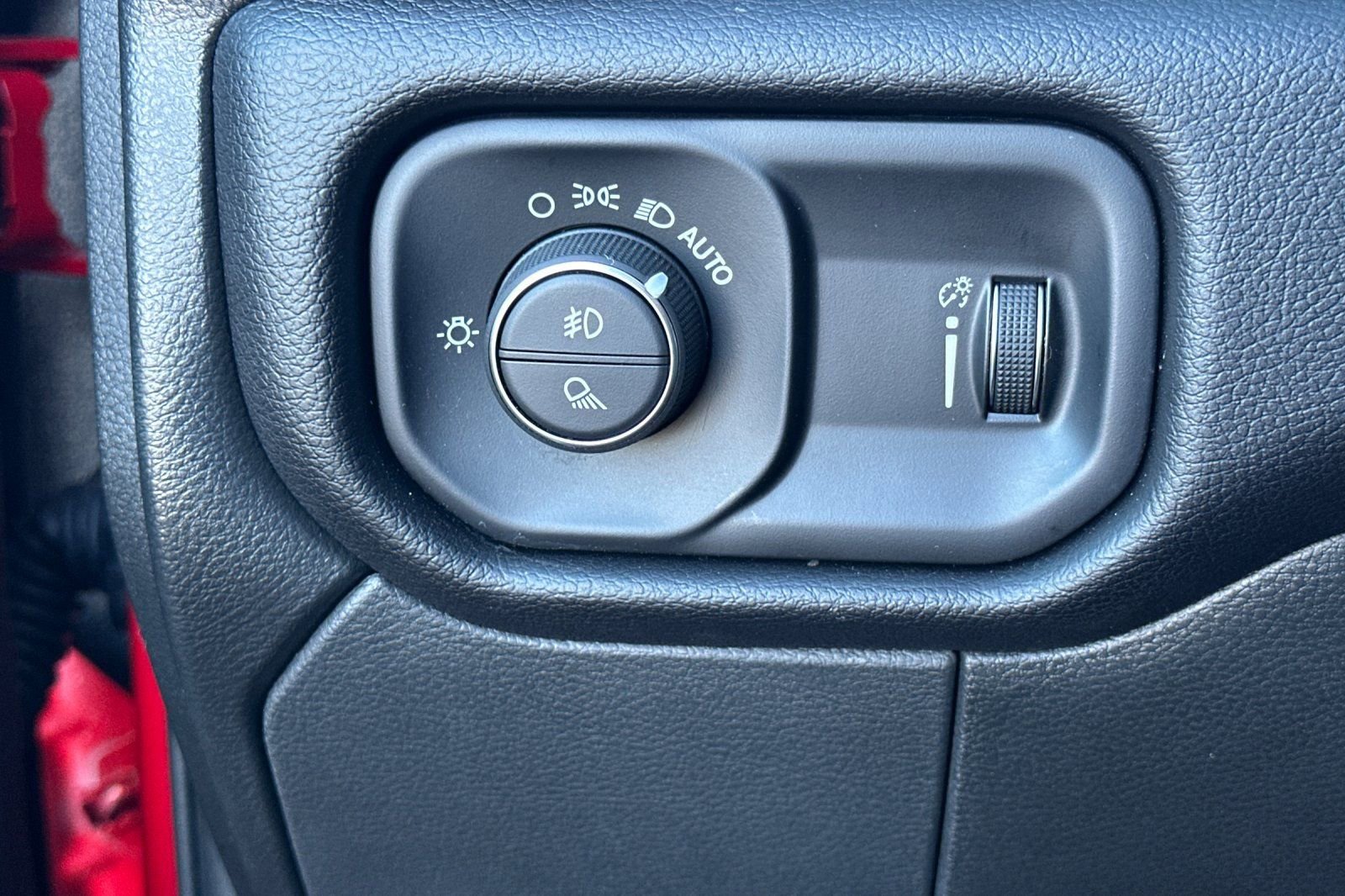 Used 2024 RAM 2500 Big Horn w/ Bed Utility Group image 31