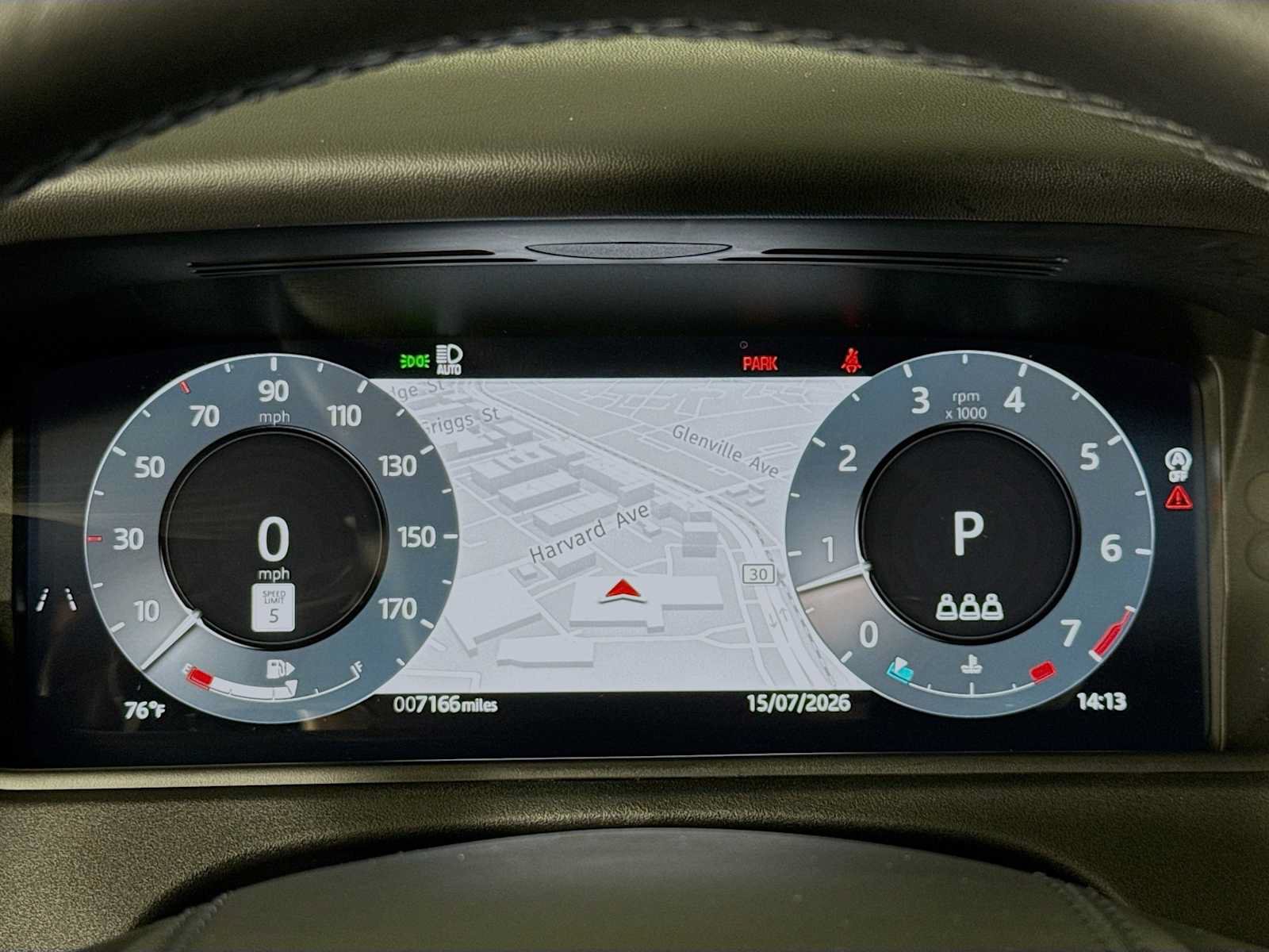Used 2026 Land Rover Range Rover Velar Dynamic SE AWD/4WD image 12