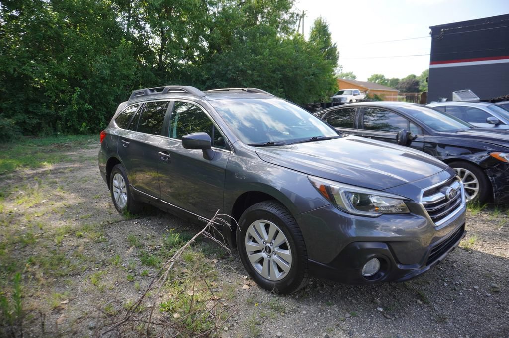 Used 2018 Subaru Outback 2.5i Premium AWD/4WD image 10