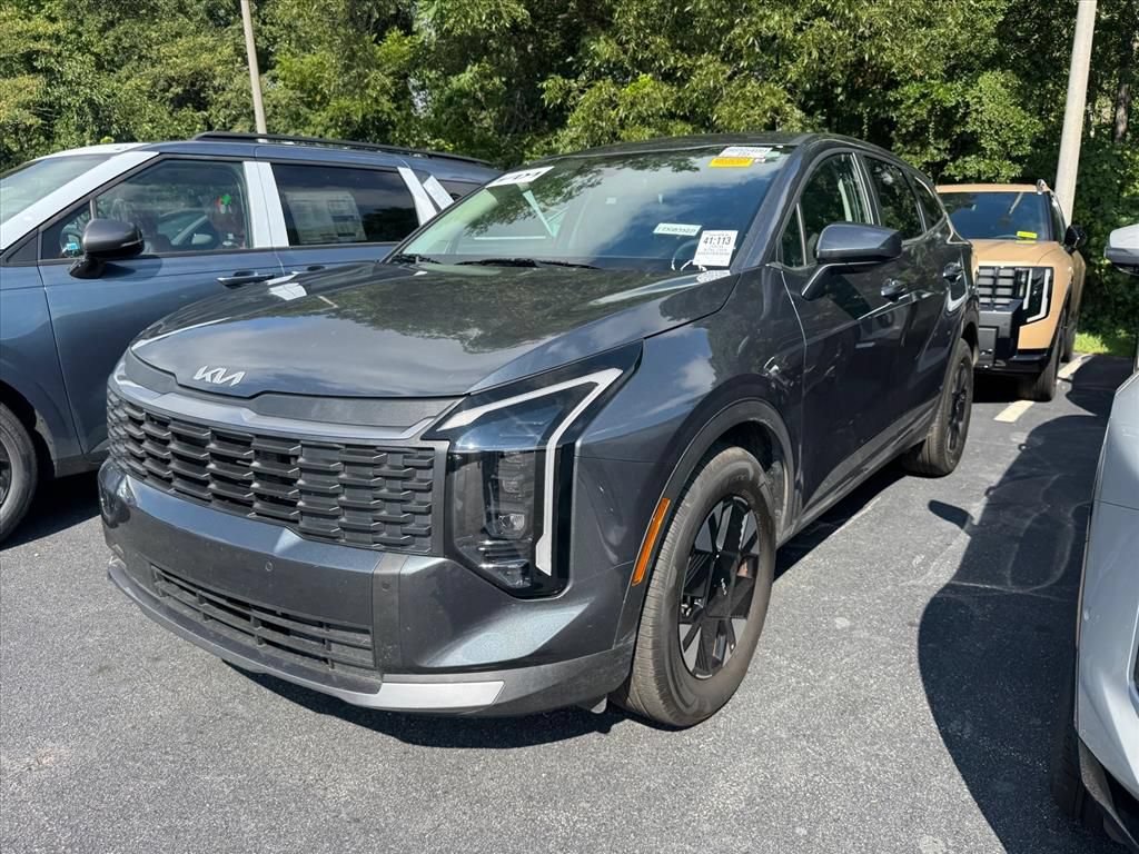 Certified 2026 Kia Sportage LX FWD image 9