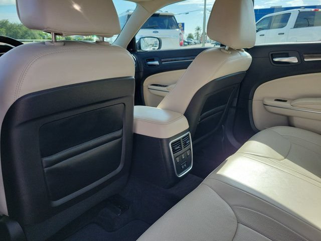 Used 2015 Chrysler 300 C RWD image 14