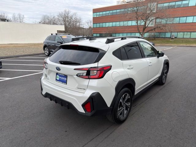 Used 2025 Subaru Crosstrek 2.0i Premium image 6