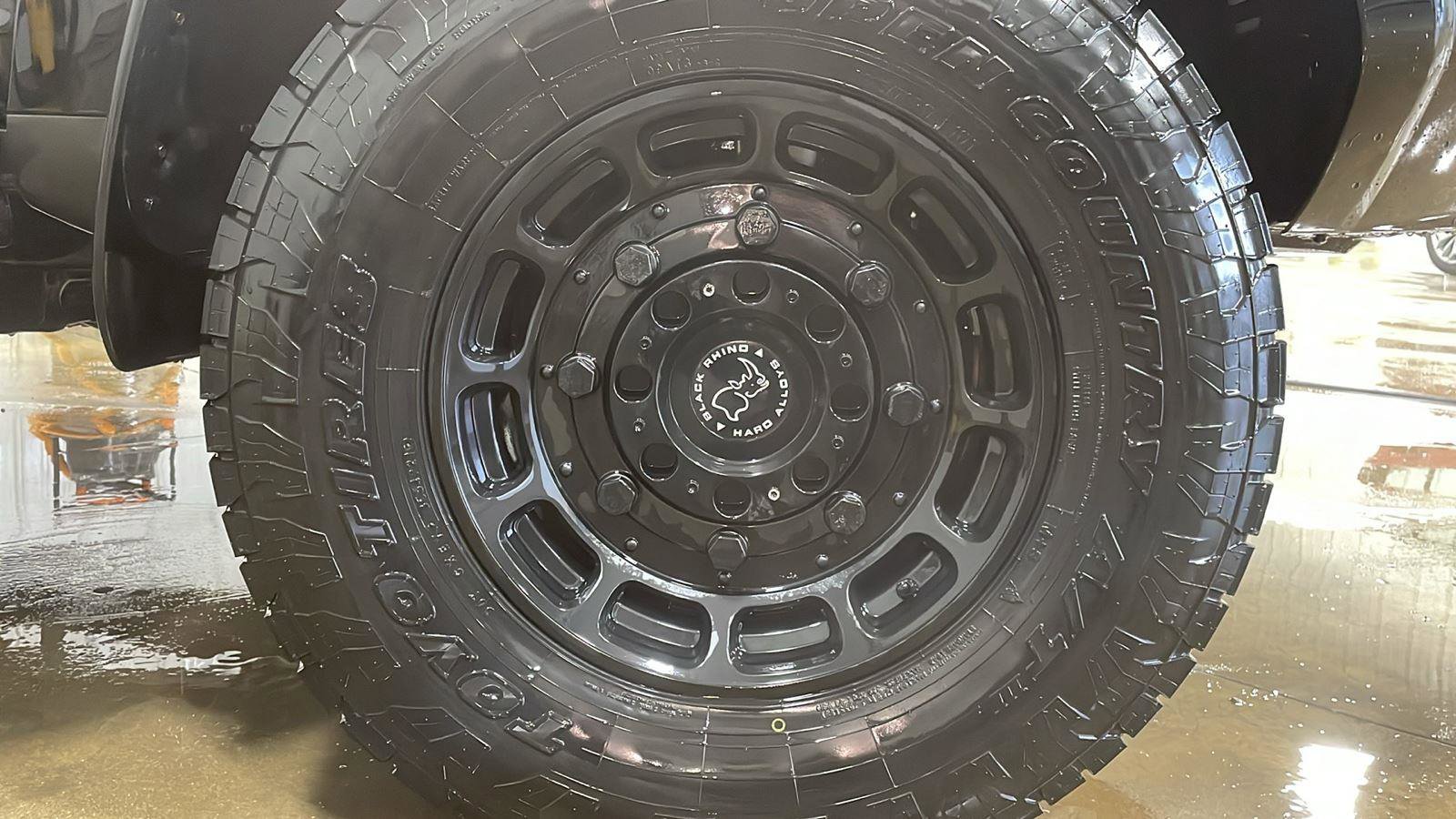 Used 2023 Toyota 4Runner 40th Anniversary SE image 4