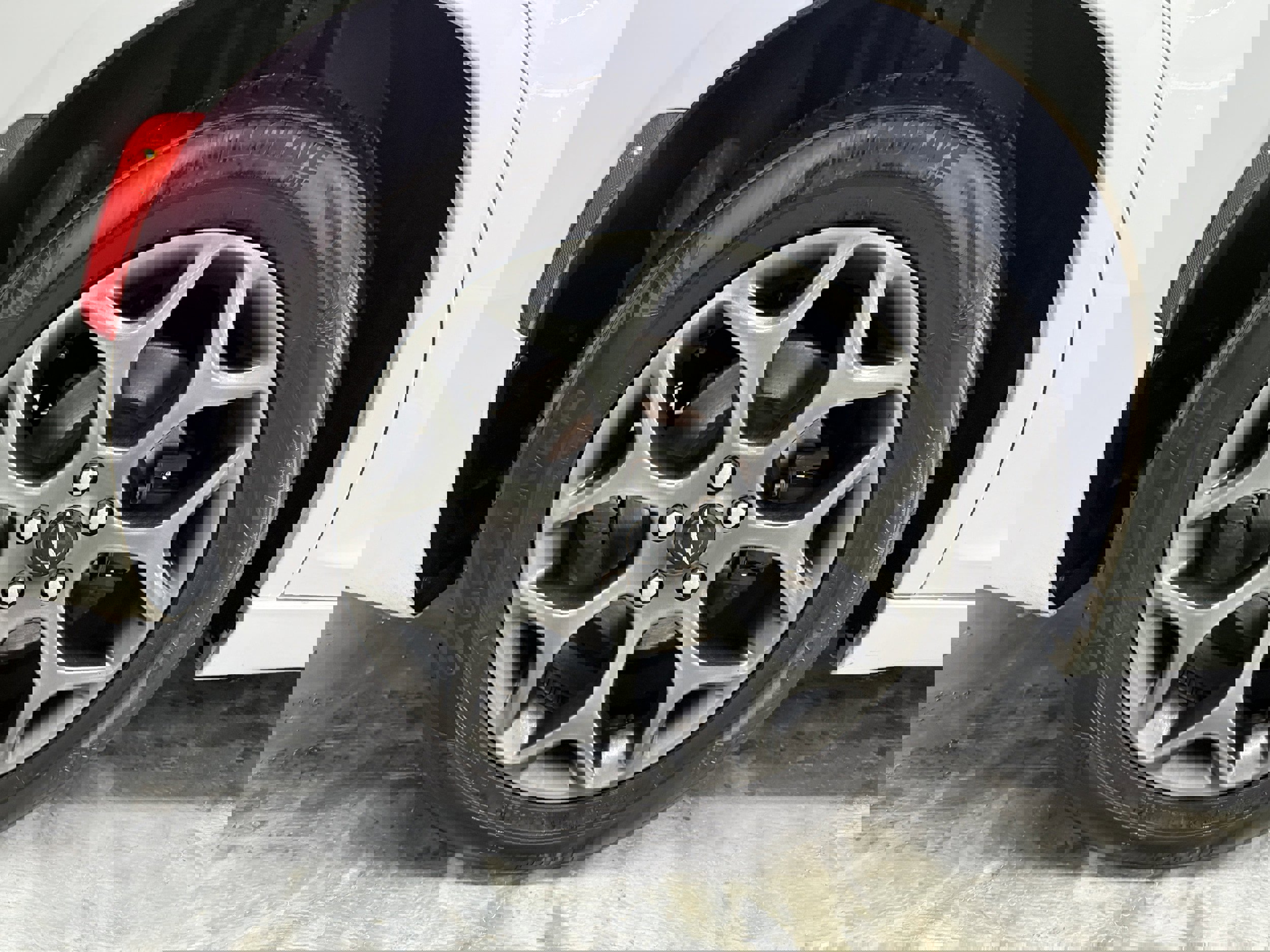 Used 2018 Chrysler 300 S image 29