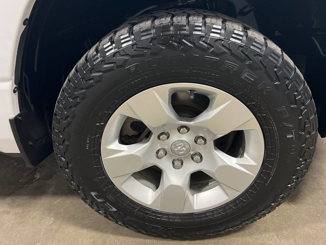 Used 2021 RAM 1500 Big Horn image 8