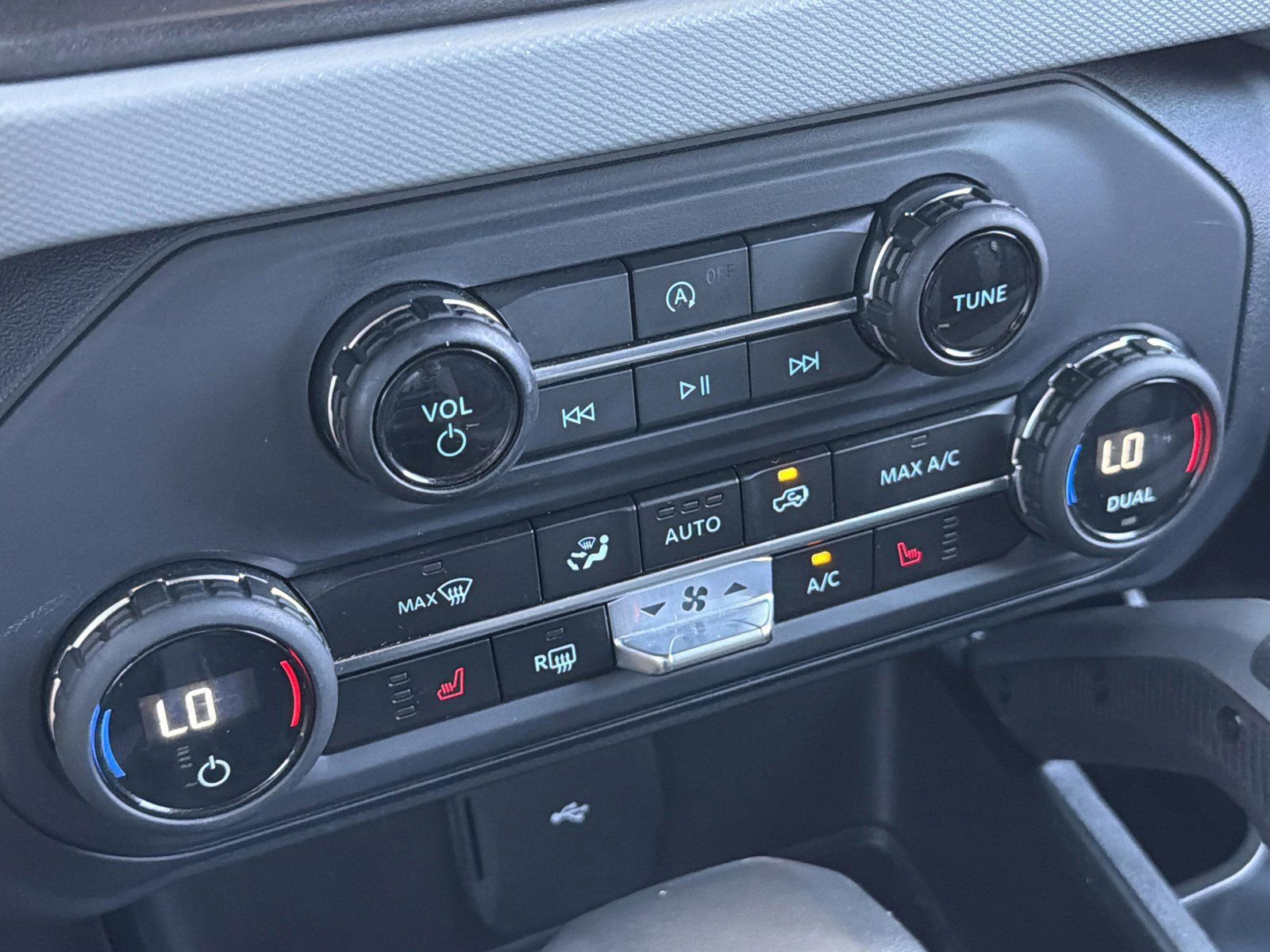 Used 2023 Ford Bronco Big Bend image 30