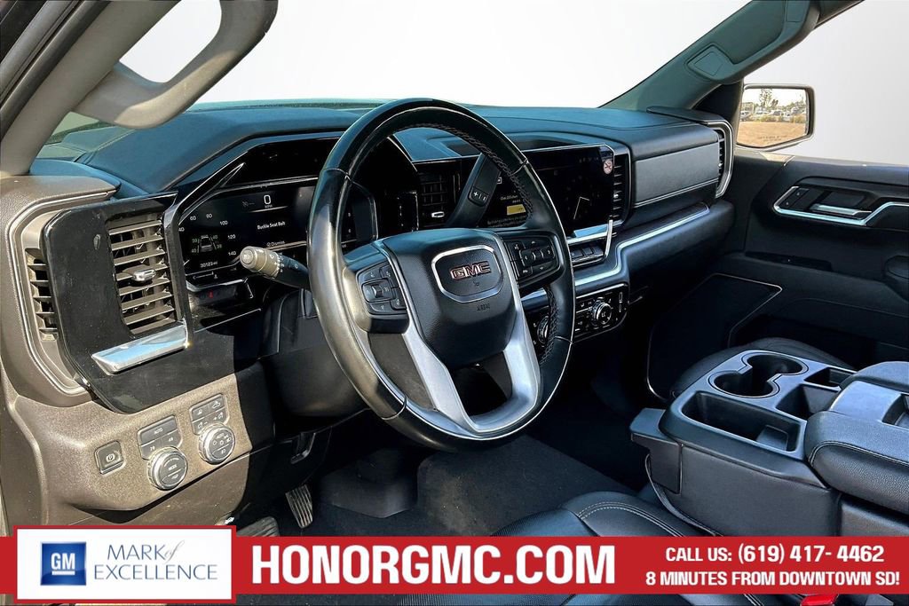 Used 2025 GMC Sierra 1500 SLT image 13