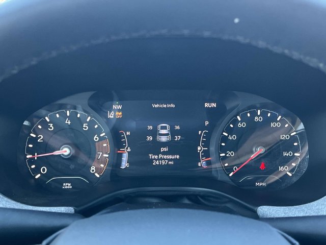 Used 2023 Jeep Compass Latitude w/ Sun and Sound Group AWD/4WD image 34