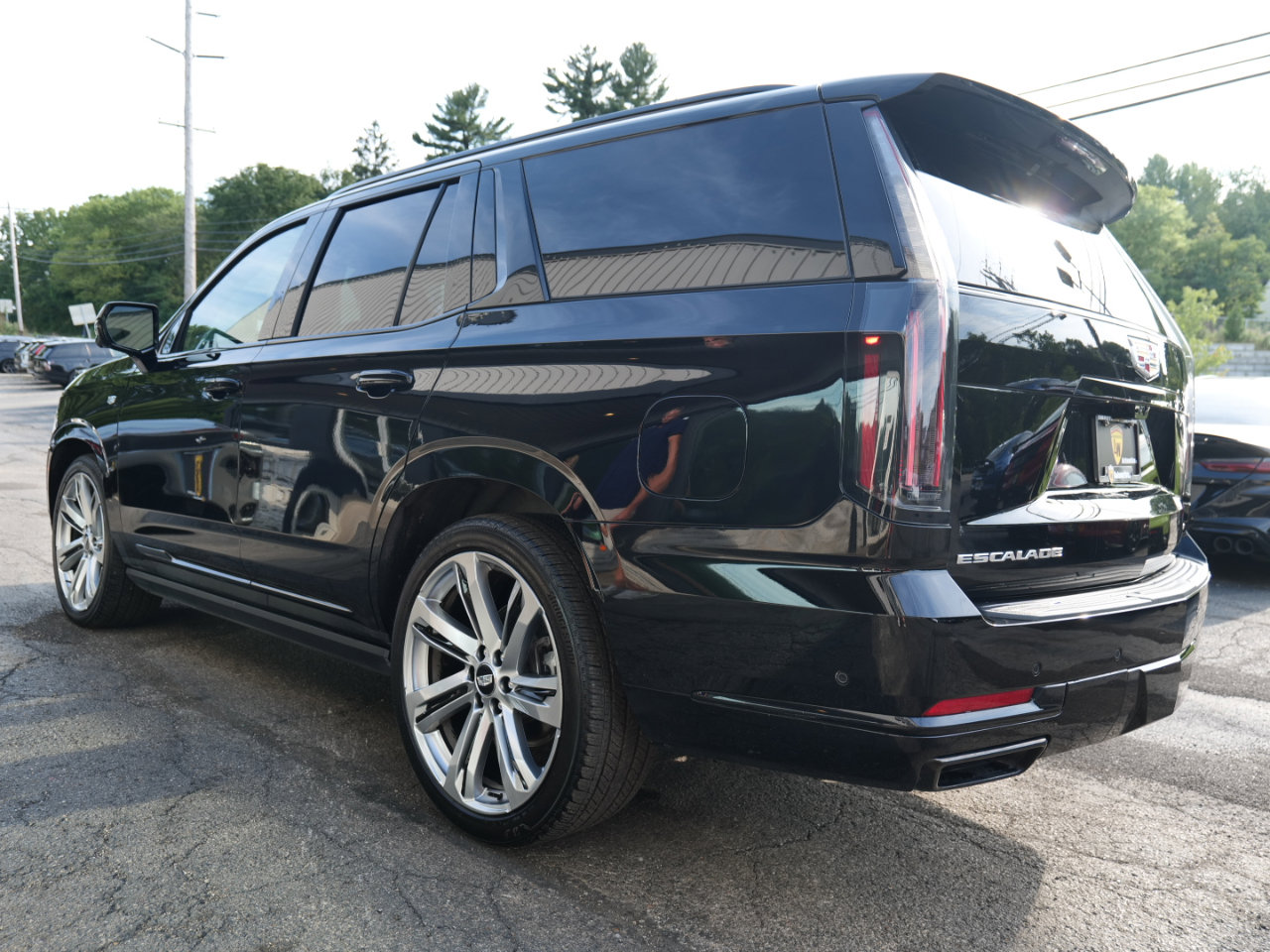 Used 2025 Cadillac Escalade Sport w/ Touring Package image 90