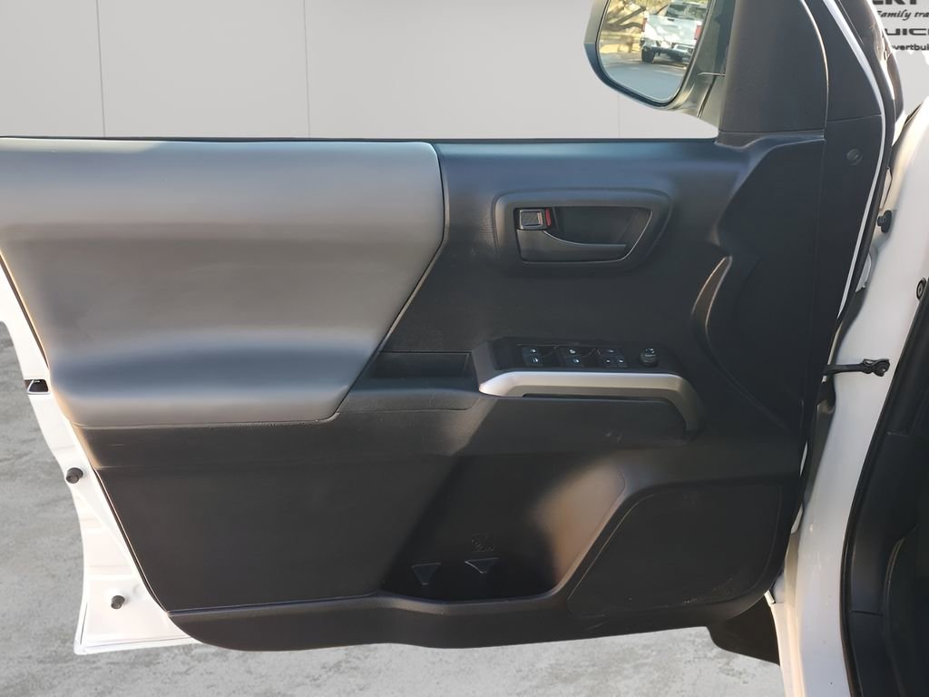 Used 2021 Toyota Tacoma SR5 image 25