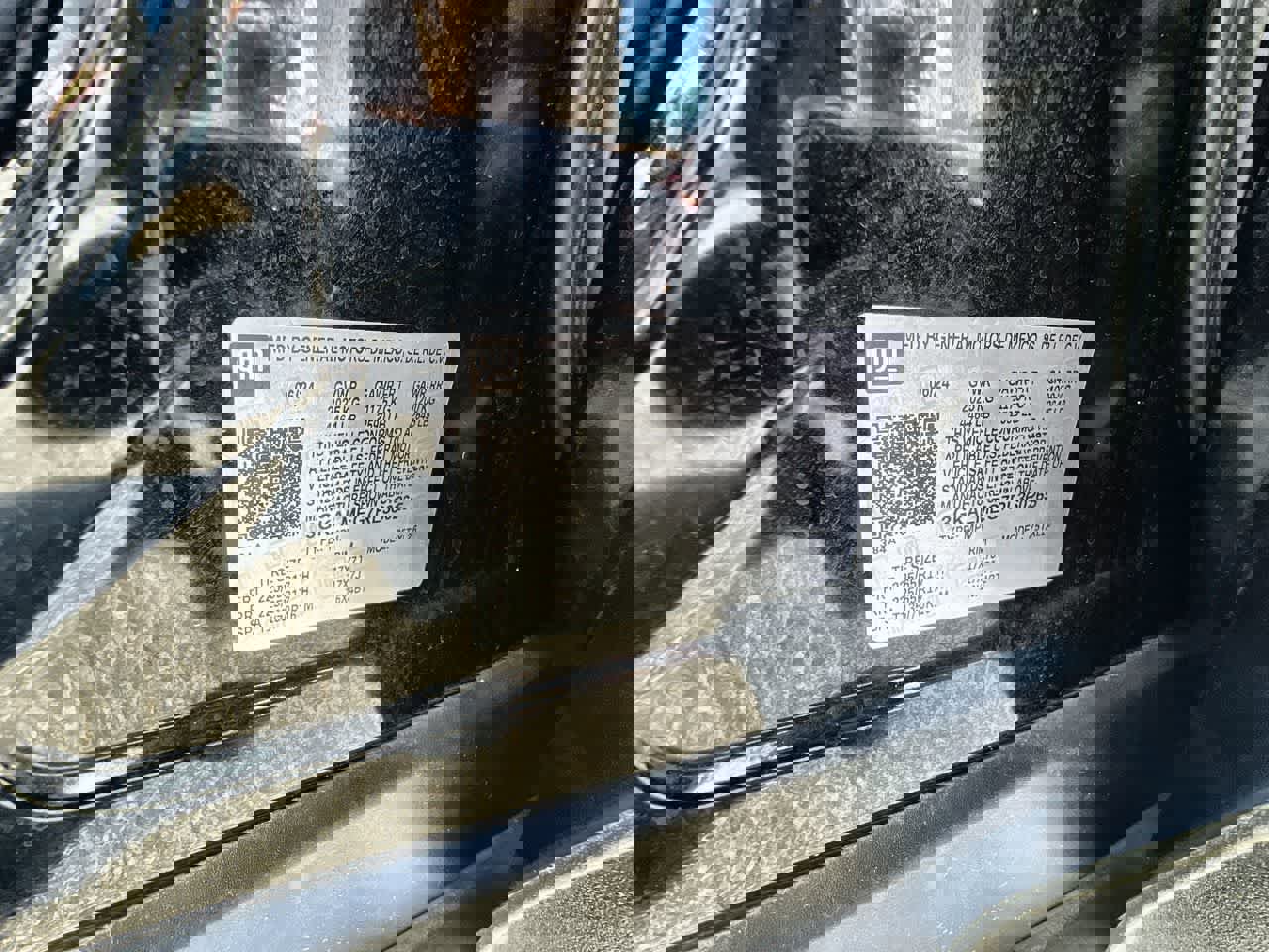 Used 2024 GMC Terrain SLE image 32