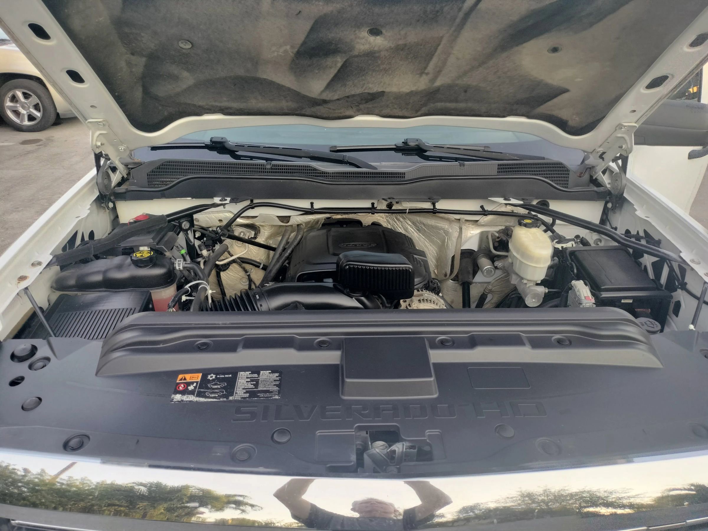 Used 2012 Chevrolet Silverado 2500 LT w/ Snow Plow Prep Package image 3