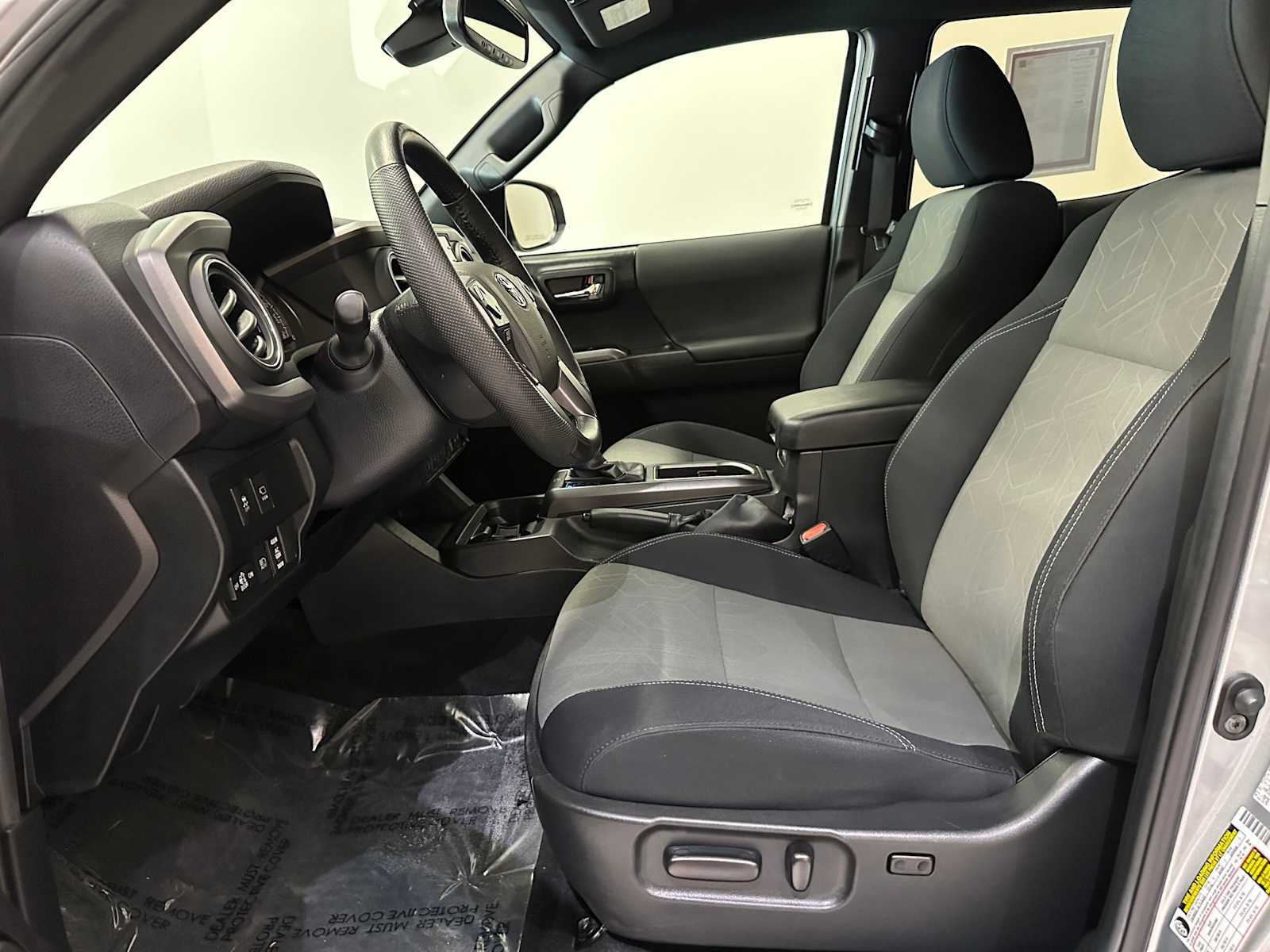 Certified 2023 Toyota Tacoma TRD Off-Road w/ Advanced Technology Package image 20