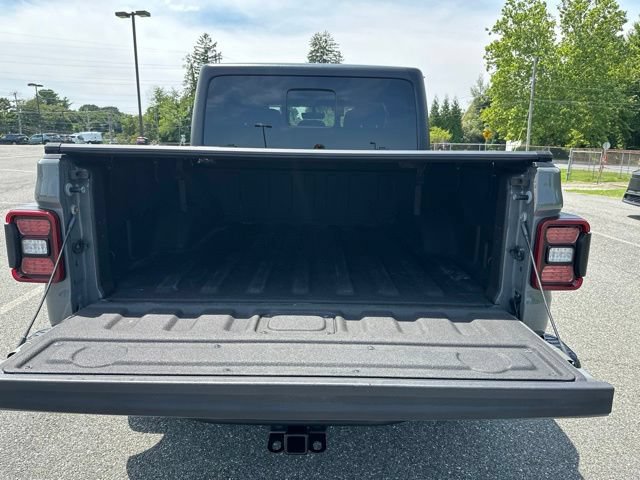 Used 2021 Jeep Gladiator Rubicon AWD/4WD image 6