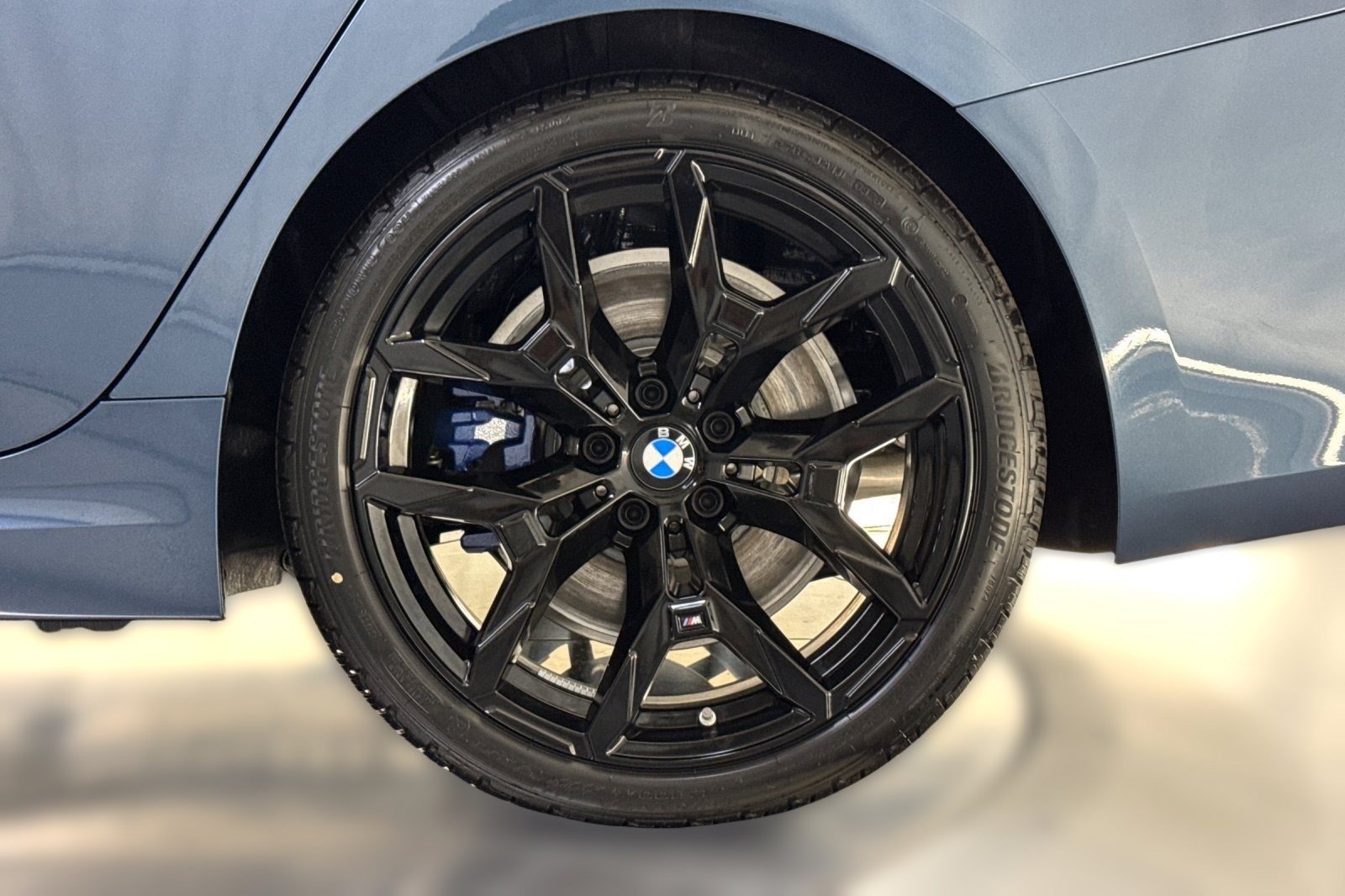 New 2026 BMW 330i Sedan w/ M Sport Package RWD image 11