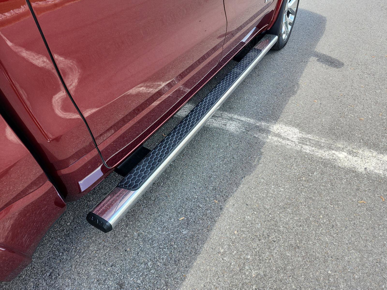 Used 2019 RAM 1500 Laramie image 7