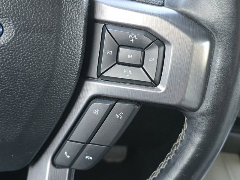 Used 2020 Ford Expedition Platinum RWD image 21