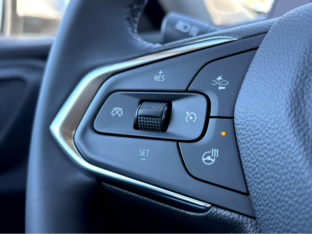 New 2025 Chevrolet Trax LT w/ Driver Confidence Package image 19