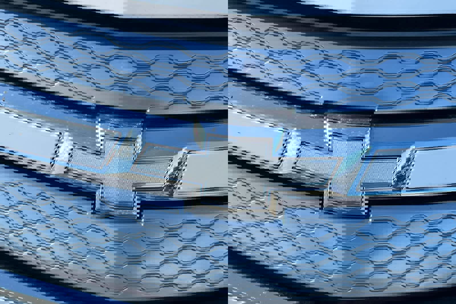 Used 2014 Chevrolet Volt Premium w/ Premium Trim Package FWD image 13