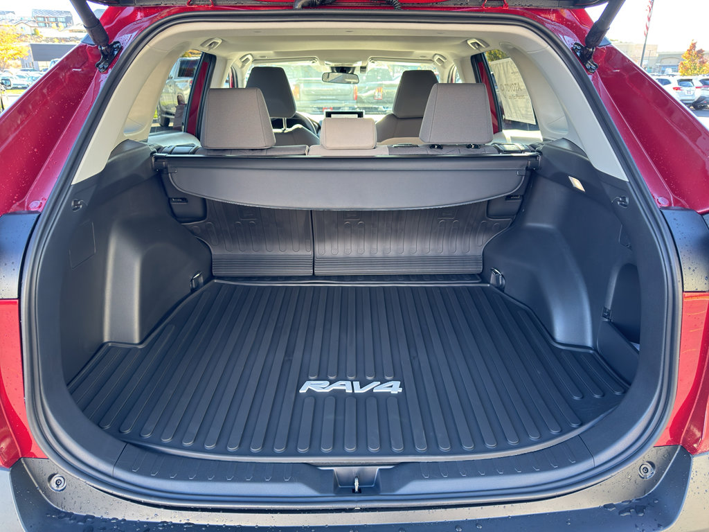 New 2025 Toyota RAV4 XLE image 7