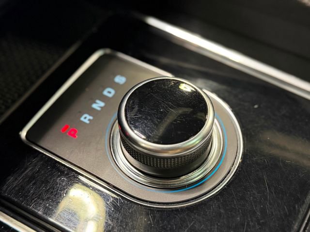 Used 2018 Jaguar F-PACE S image 38