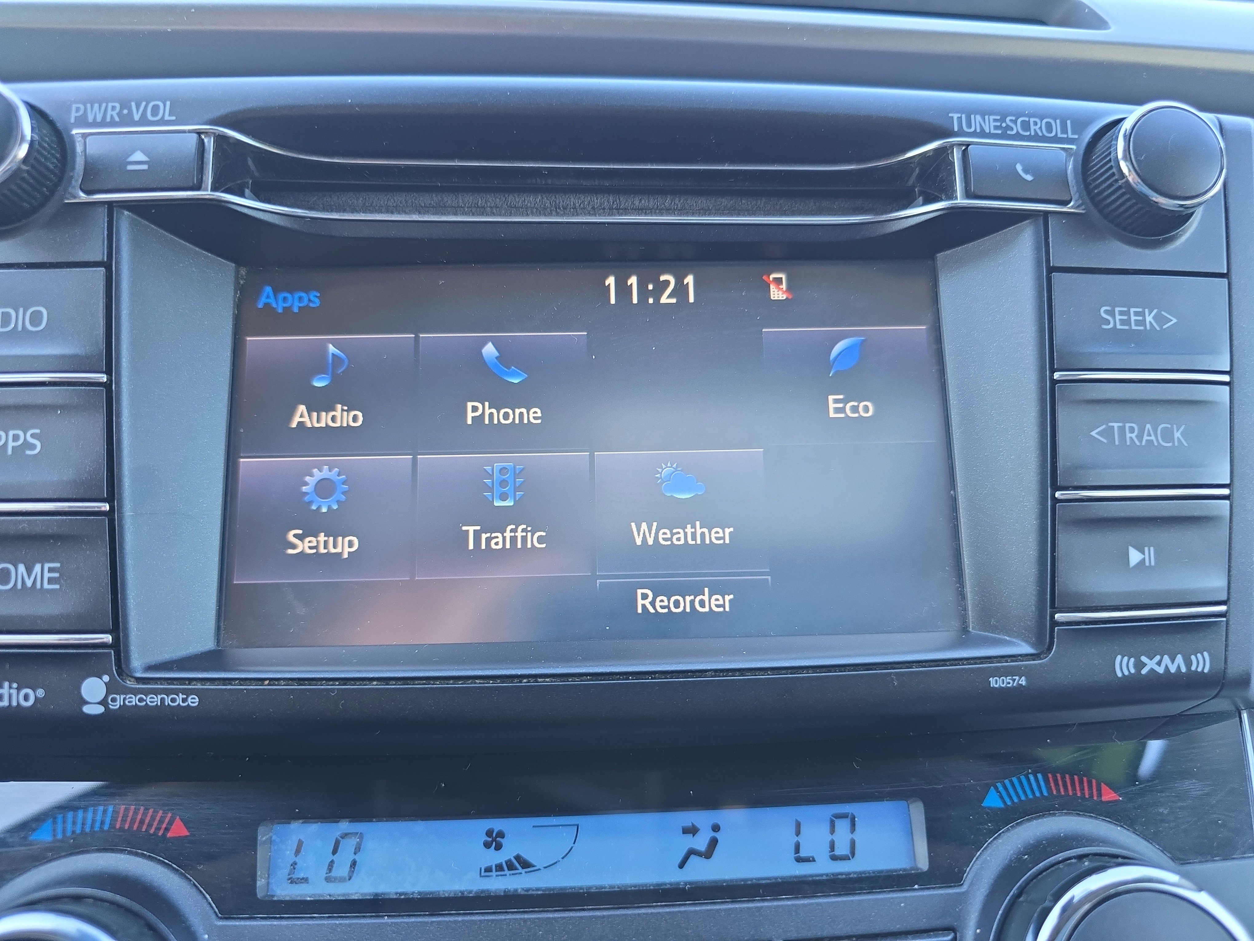 Used 2018 Toyota RAV4 XLE image 30