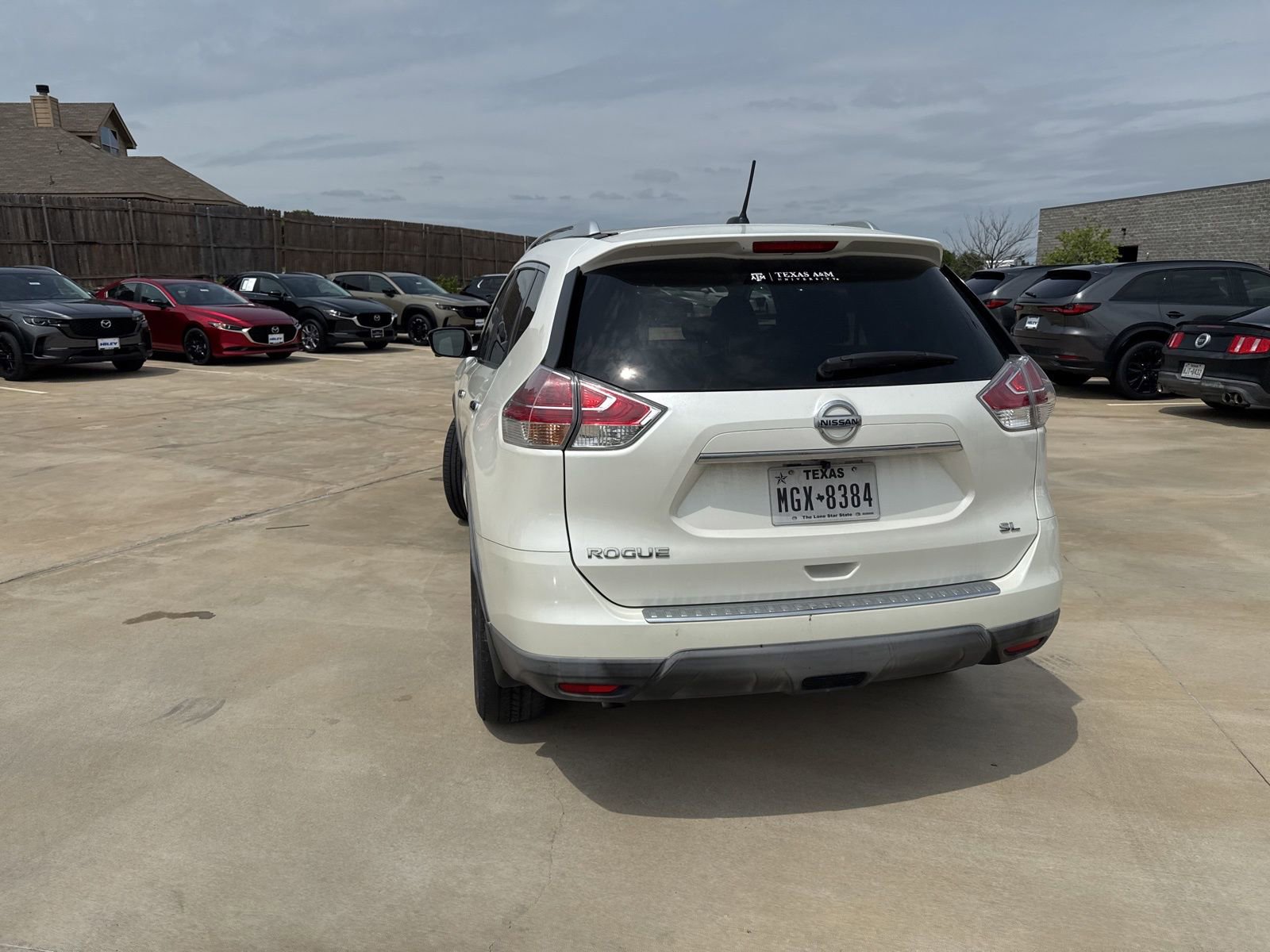 Used 2016 Nissan Rogue SL FWD image 14