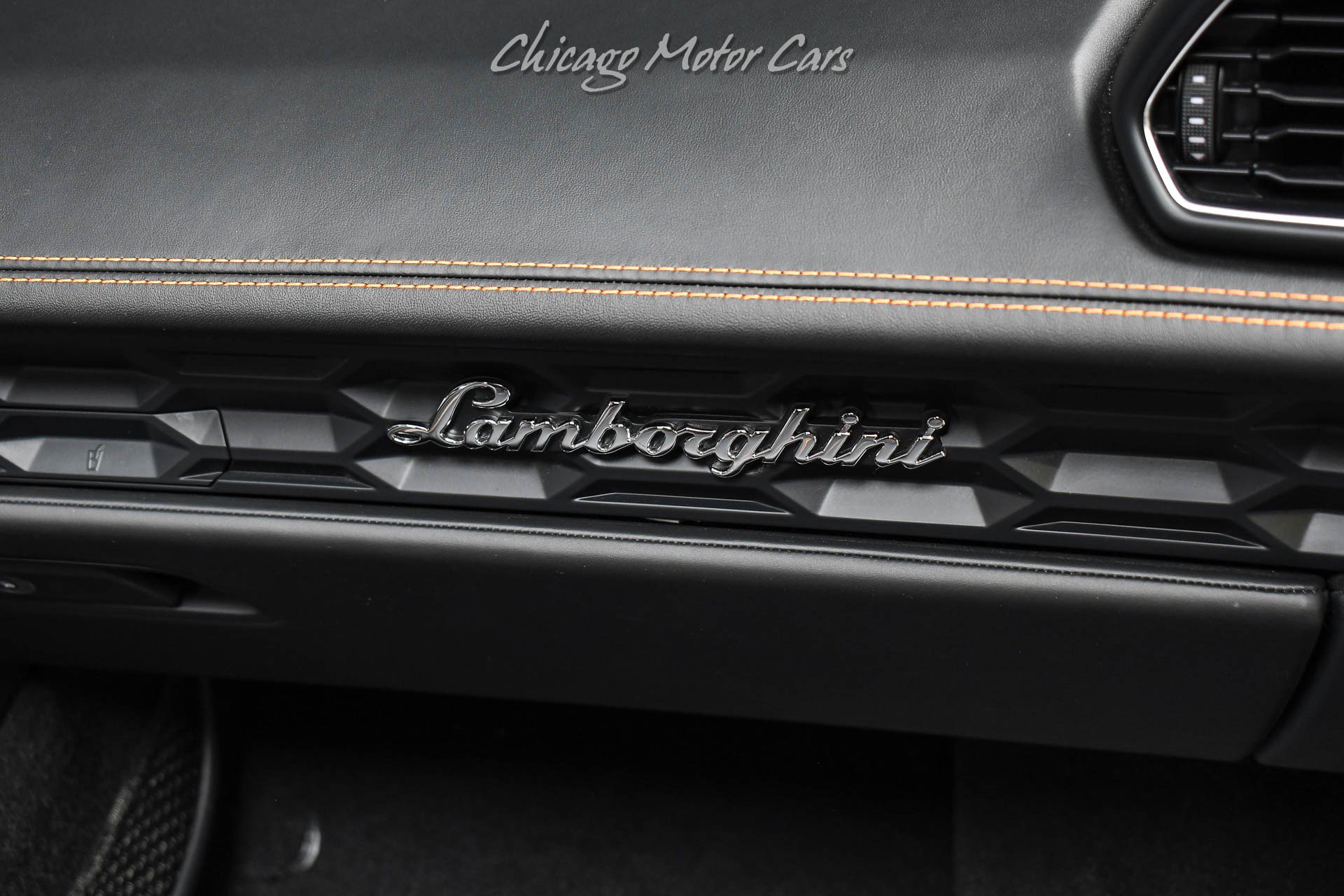 Used 2019 Lamborghini Huracan LP 580-2 RWD image 22