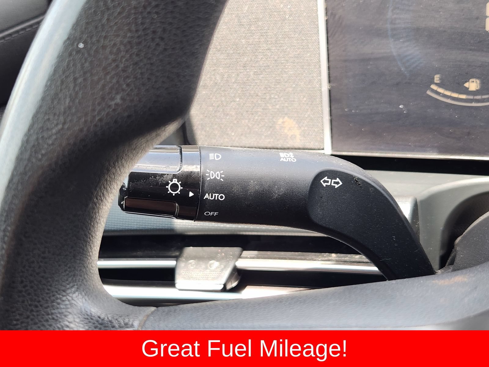 Used 2025 Hyundai Tucson SE FWD image 37