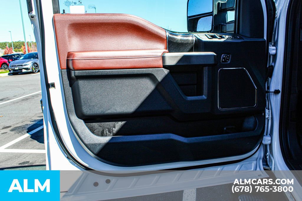 Used 2022 Ford F450 Platinum image 37