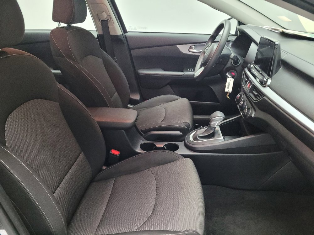 Used 2024 Kia Forte LXS image 21