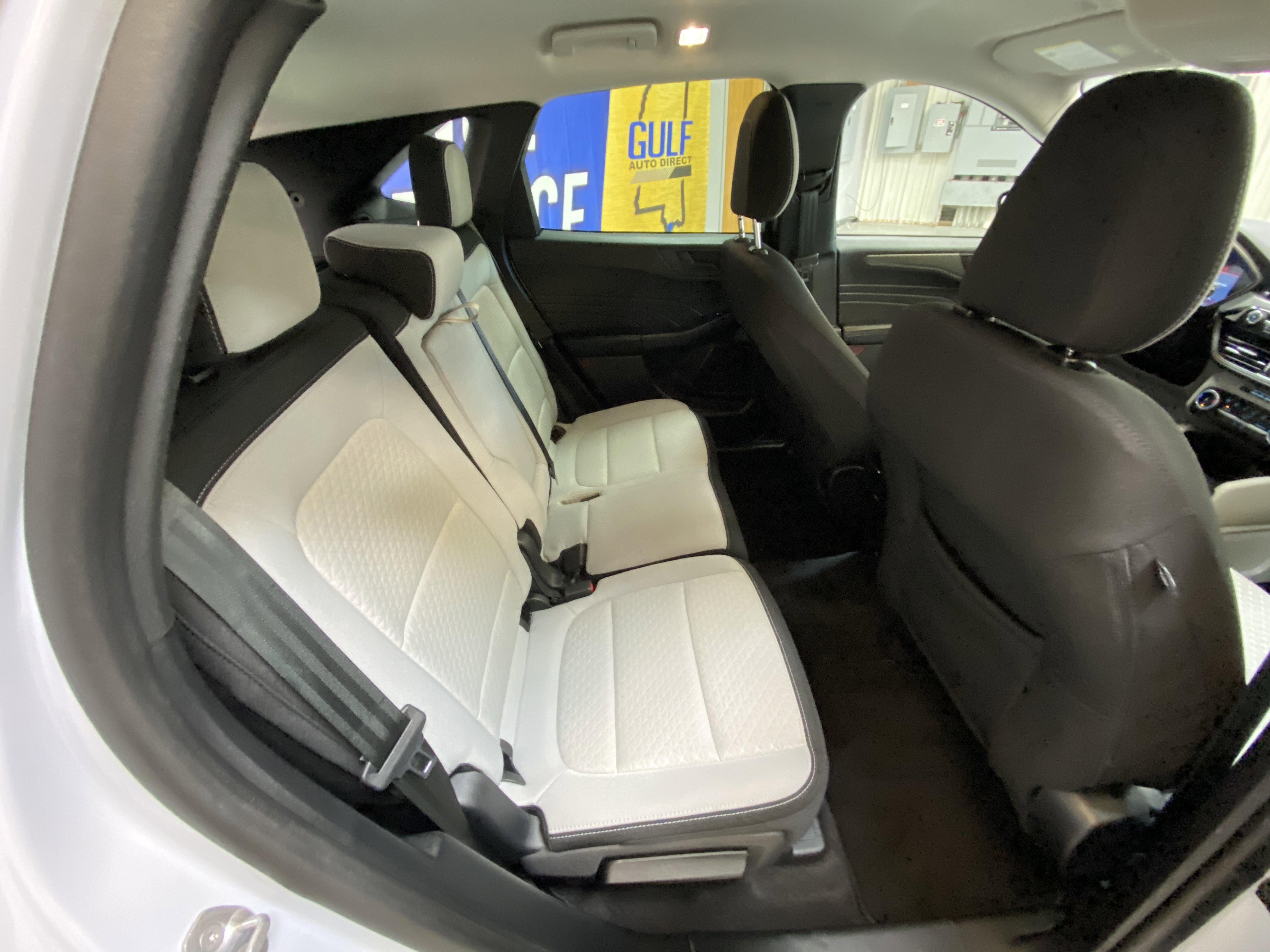 Used 2025 Ford Escape Active image 28