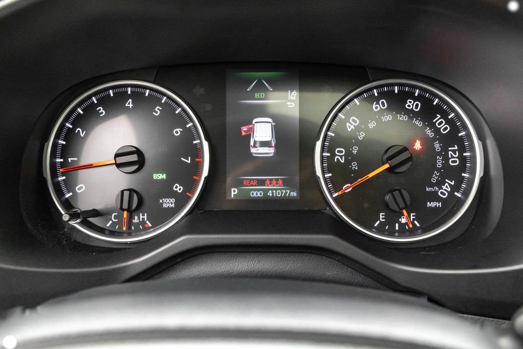 Used 2019 Toyota RAV4 XLE w/ Convenience Package image 15