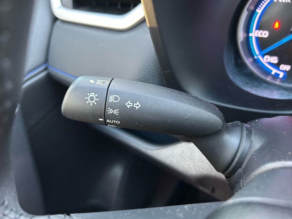 Certified 2025 Toyota RAV4 XSE image 22