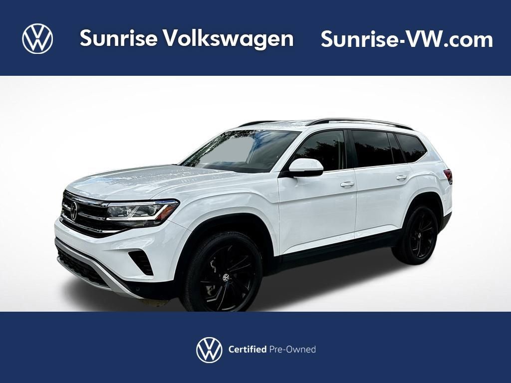 Used 2022 Volkswagen Atlas SE w/ Black Wheel Package