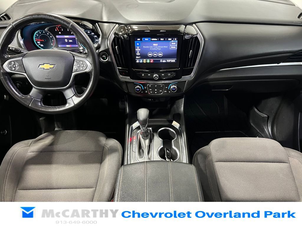 Used 2021 Chevrolet Traverse LT image 26