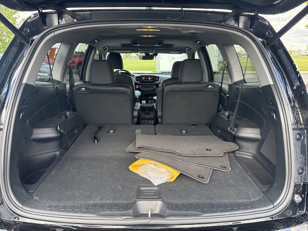 Certified 2022 Honda Pilot Touring image 11